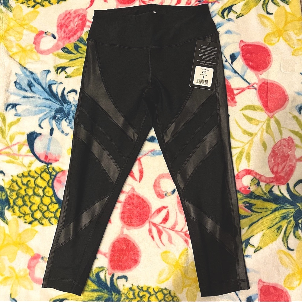 3/4 length Black 90° Leggings